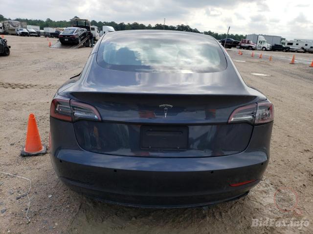 Tesla Model 3 STANDART RANGE — CLEAN TITLE— LOW MILE— PRICE FOR COMPLEATE CAR